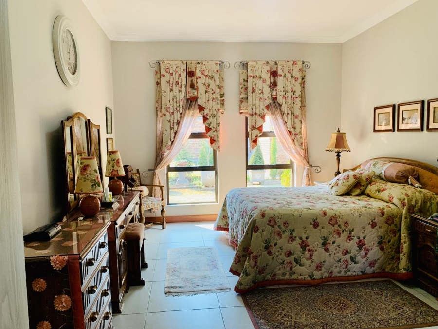 2 Bedroom Property for Sale in Jordaan Park Gauteng