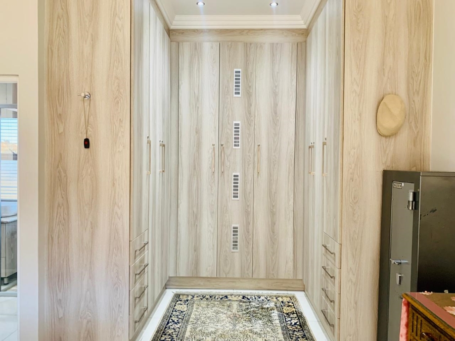 2 Bedroom Property for Sale in Jordaan Park Gauteng