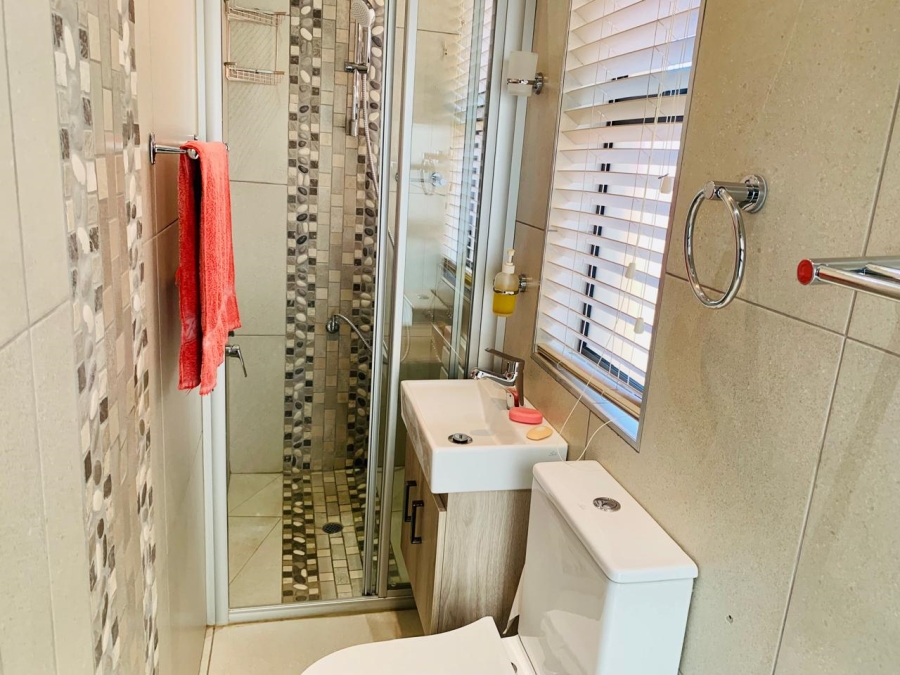 2 Bedroom Property for Sale in Jordaan Park Gauteng