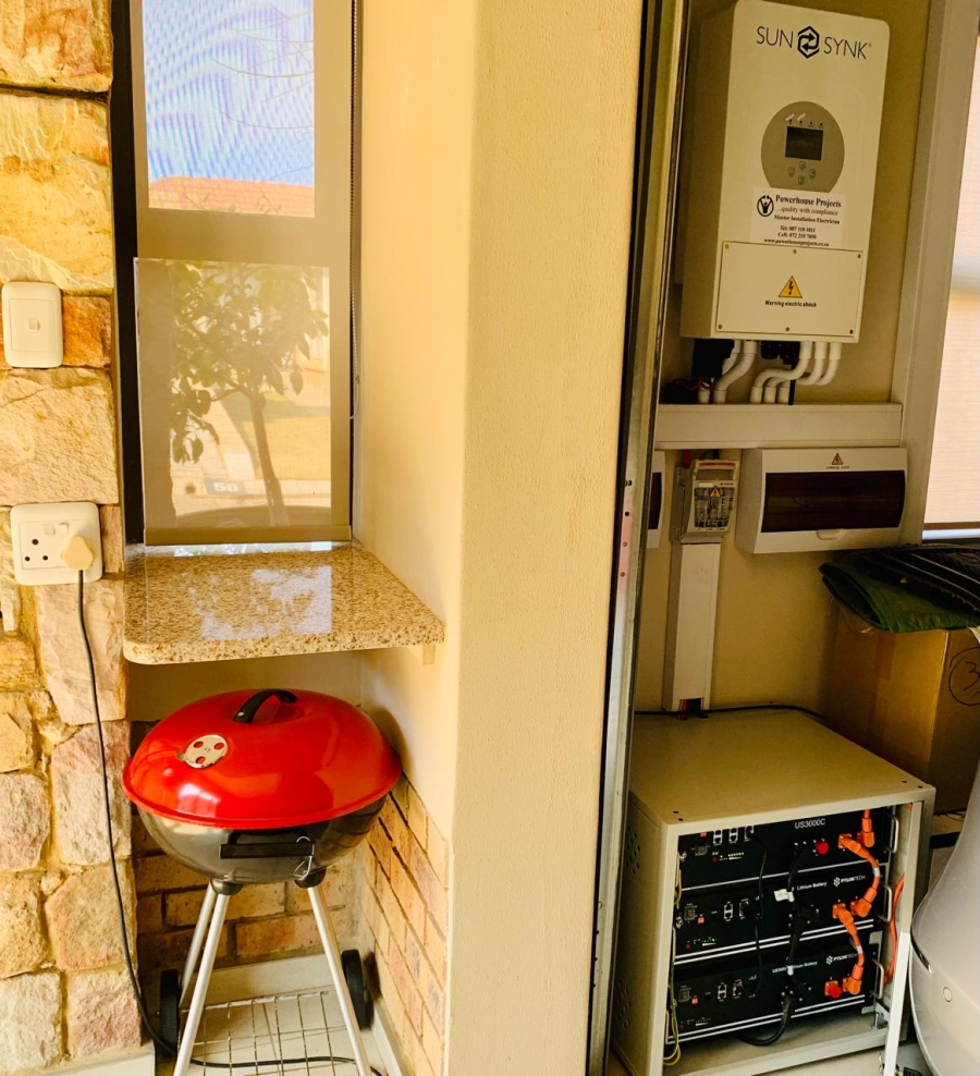 2 Bedroom Property for Sale in Jordaan Park Gauteng