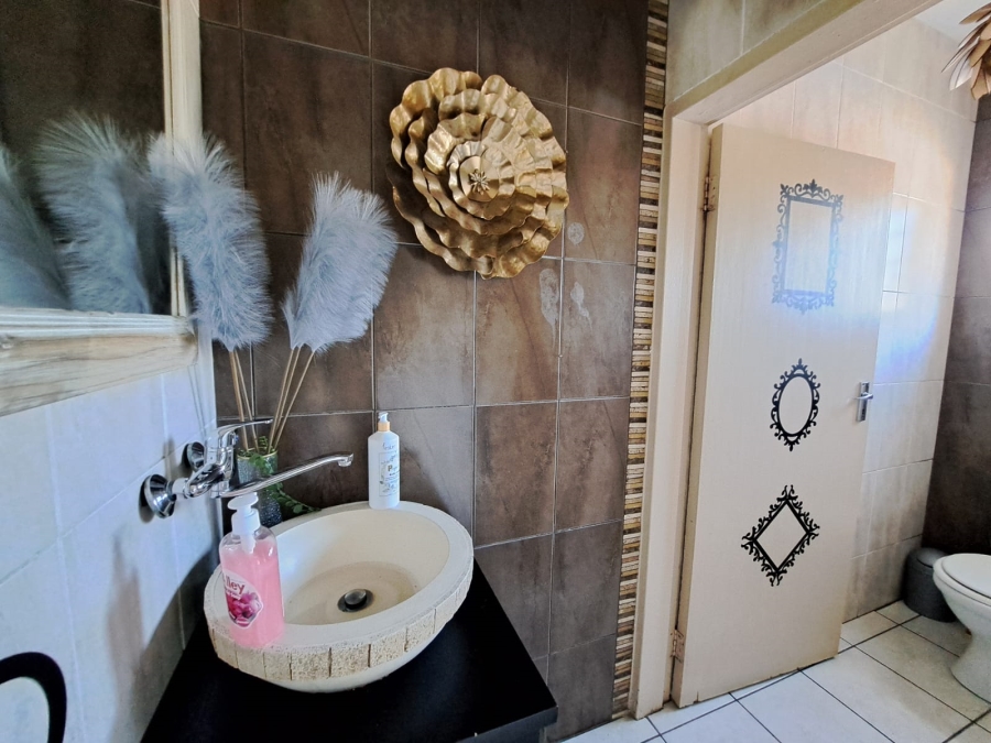 Commercial Property for Sale in Dalview Gauteng