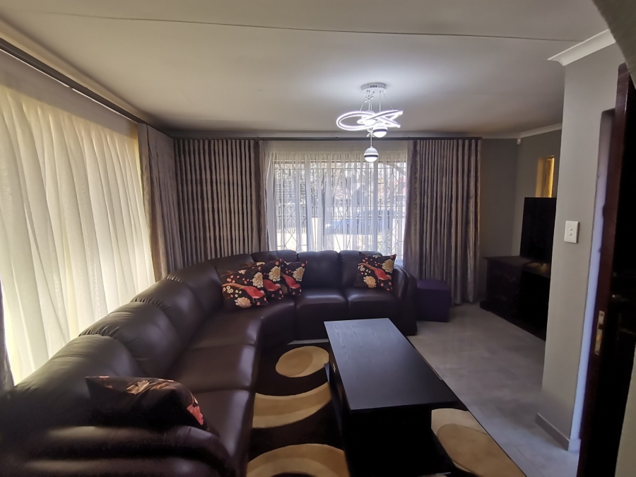 3 Bedroom Property for Sale in Mayberry Park Gauteng