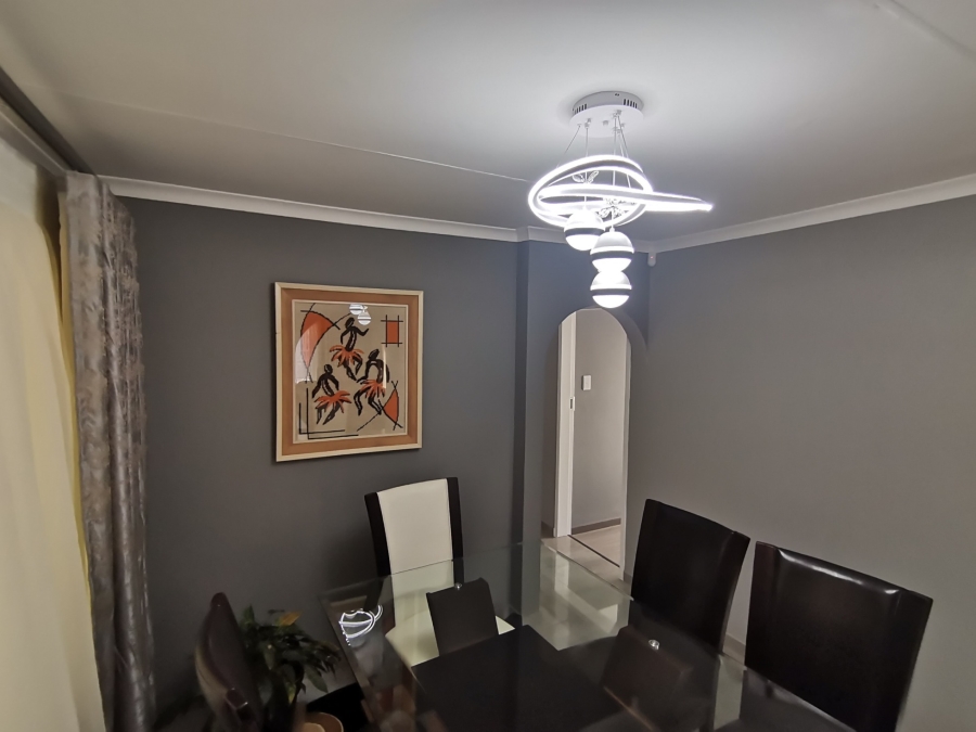 3 Bedroom Property for Sale in Mayberry Park Gauteng