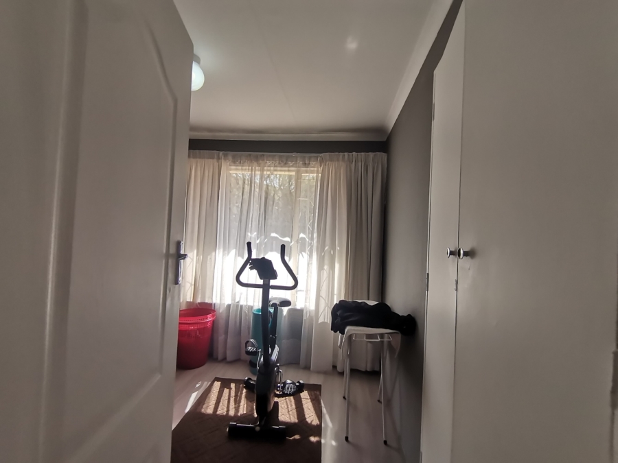 3 Bedroom Property for Sale in Mayberry Park Gauteng