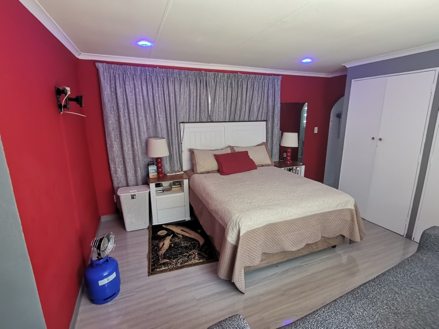 3 Bedroom Property for Sale in Mayberry Park Gauteng