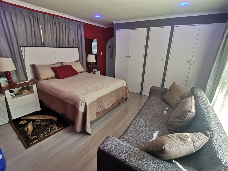 3 Bedroom Property for Sale in Mayberry Park Gauteng