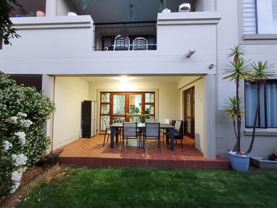 2 Bedroom Property for Sale in Morningside Gauteng