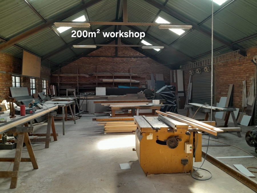 5 Bedroom Property for Sale in Roodeplaat Gauteng