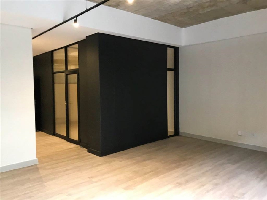 To Let 1 Bedroom Property for Rent in Sandown Gauteng