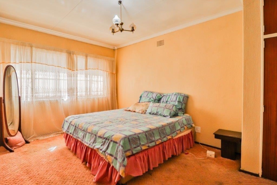 3 Bedroom Property for Sale in Verwoerdpark Gauteng