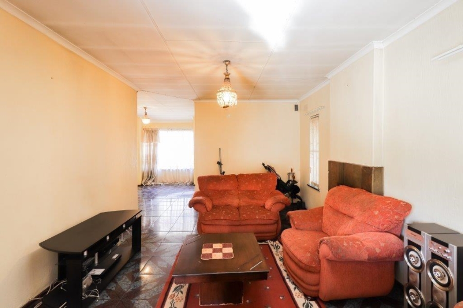 3 Bedroom Property for Sale in Verwoerdpark Gauteng