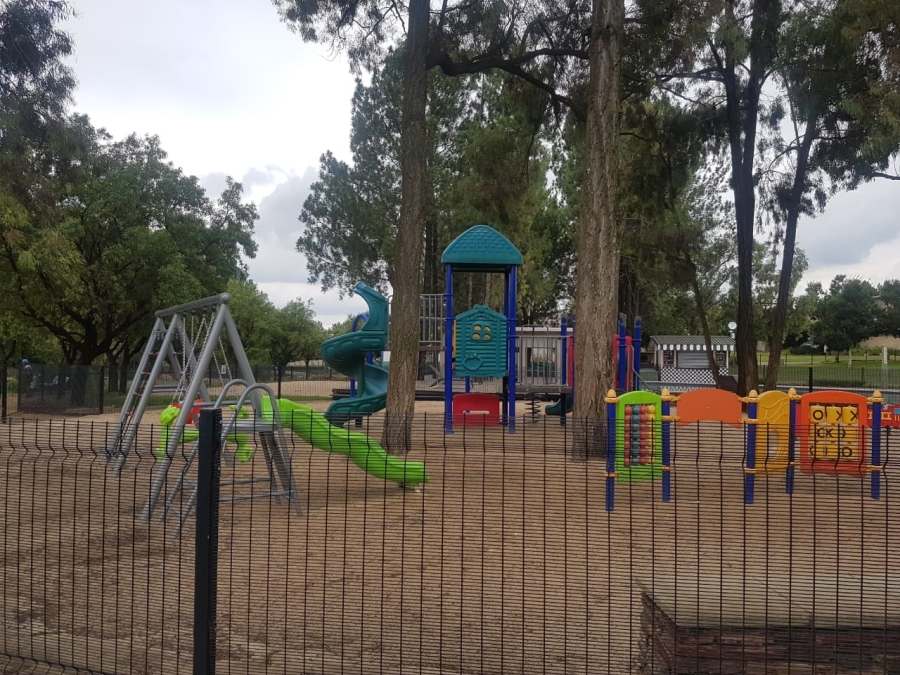 To Let 1 Bedroom Property for Rent in Eye of Africa Gauteng