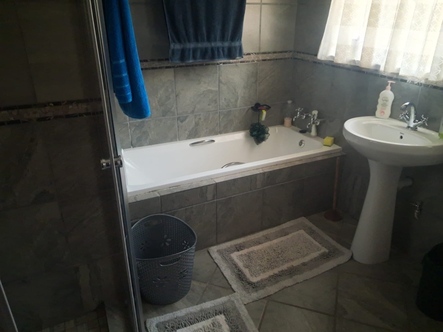 4 Bedroom Property for Sale in Cullinan Gauteng
