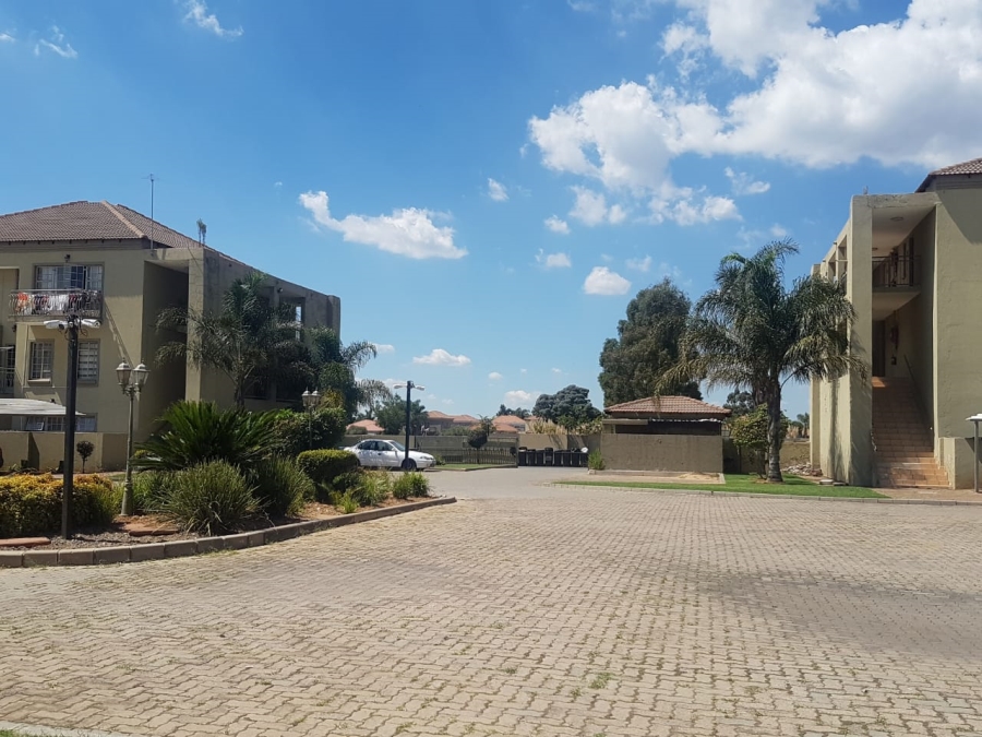 To Let 2 Bedroom Property for Rent in Brakpan North Gauteng