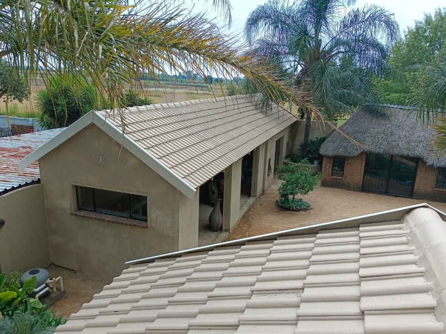 5 Bedroom Property for Sale in Brenthurst Gauteng