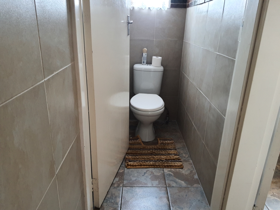 5 Bedroom Property for Sale in Brenthurst Gauteng