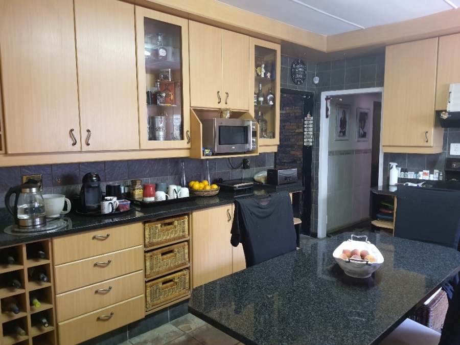 3 Bedroom Property for Sale in Brenthurst Gauteng