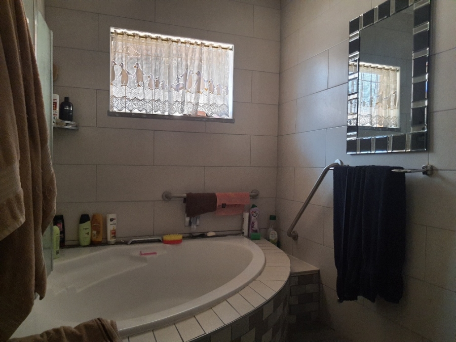 3 Bedroom Property for Sale in Brenthurst Gauteng