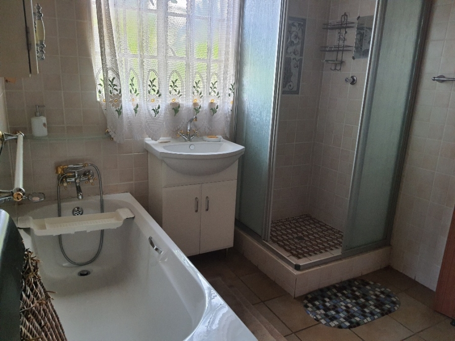 3 Bedroom Property for Sale in Brenthurst Gauteng