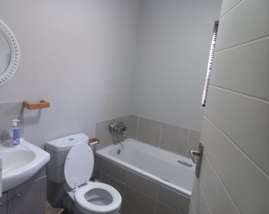 2 Bedroom Property for Sale in Rynfield Gauteng