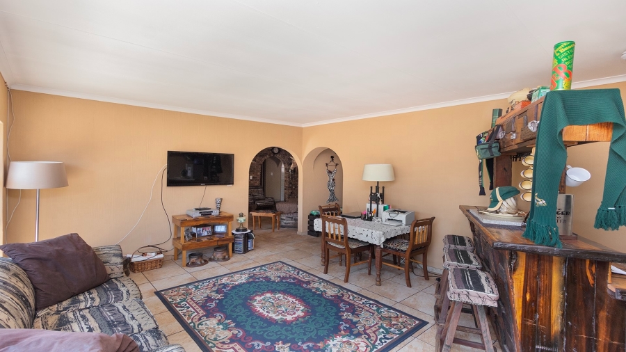 4 Bedroom Property for Sale in Theresa Park Gauteng