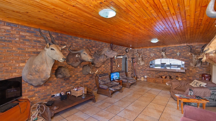 4 Bedroom Property for Sale in Theresa Park Gauteng