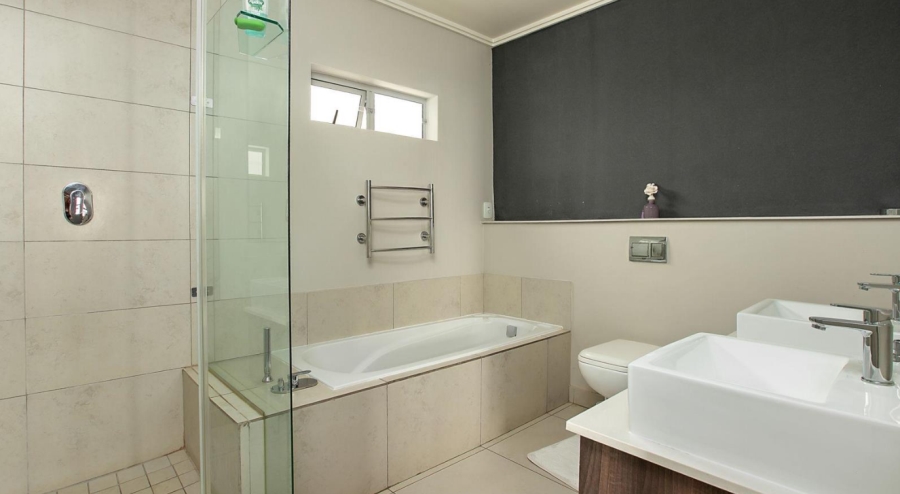 2 Bedroom Property for Sale in Sandown Gauteng
