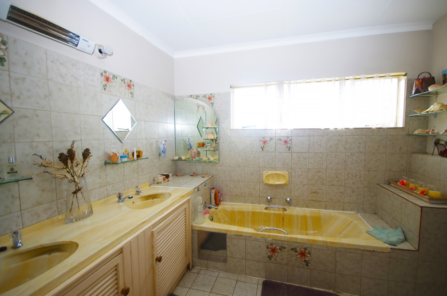 3 Bedroom Property for Sale in Brenthurst Gauteng