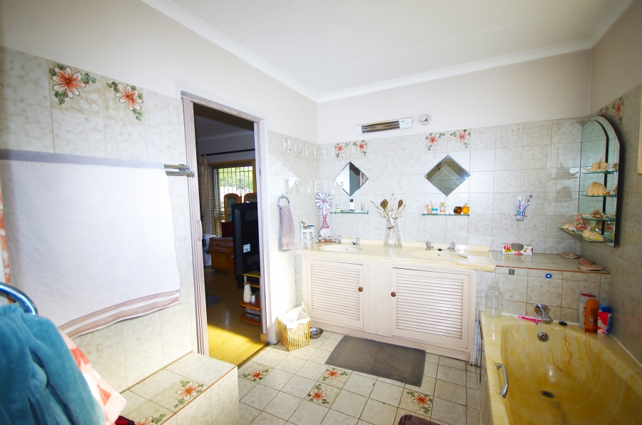 3 Bedroom Property for Sale in Brenthurst Gauteng