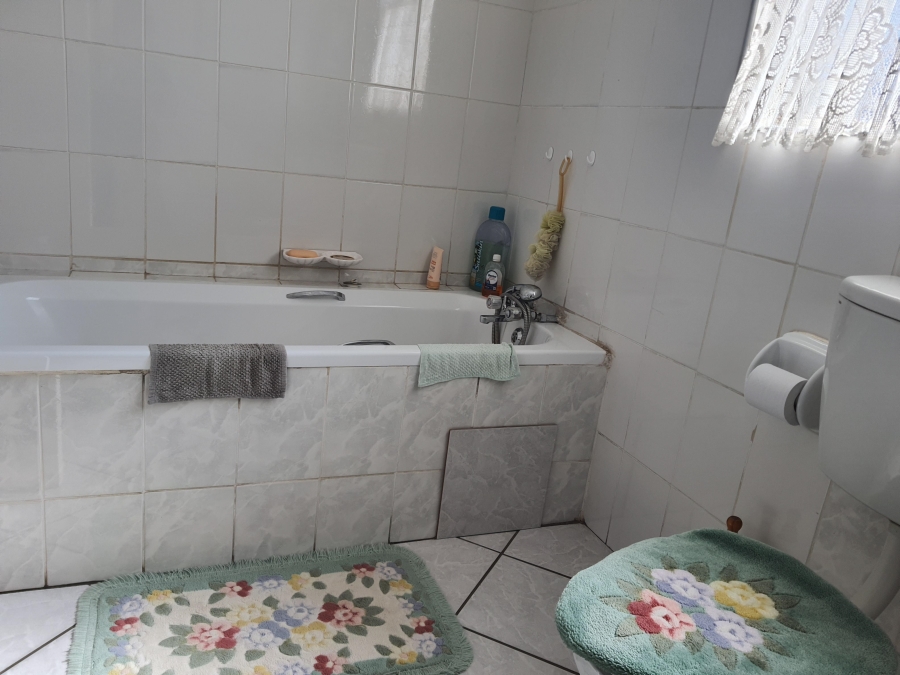 3 Bedroom Property for Sale in Brenthurst Gauteng