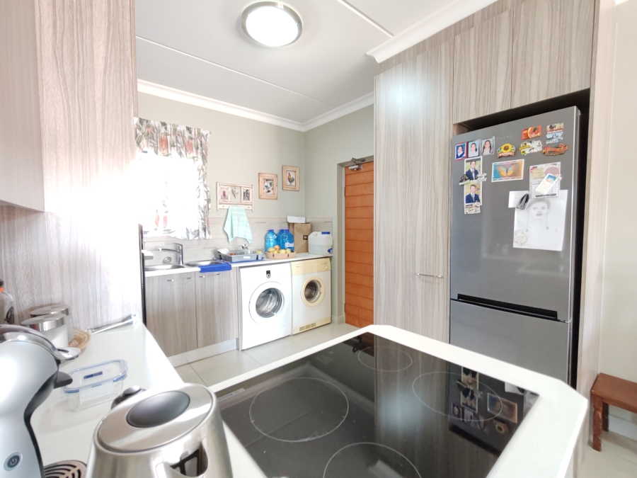 2 Bedroom Property for Sale in Waterkloof Marina Retirement Estate Gauteng