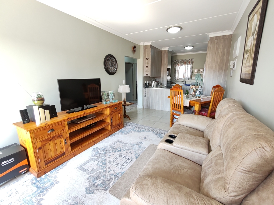 2 Bedroom Property for Sale in Waterkloof Marina Retirement Estate Gauteng