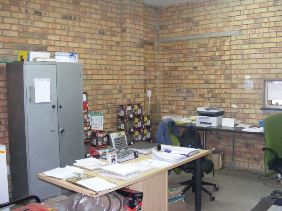 Commercial Property for Sale in Klipriviersoog Gauteng