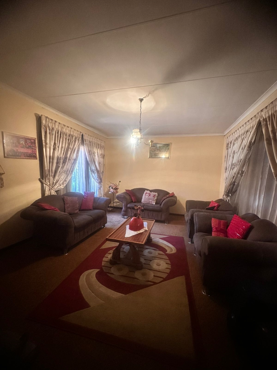 4 Bedroom Property for Sale in Pretoria North Gauteng
