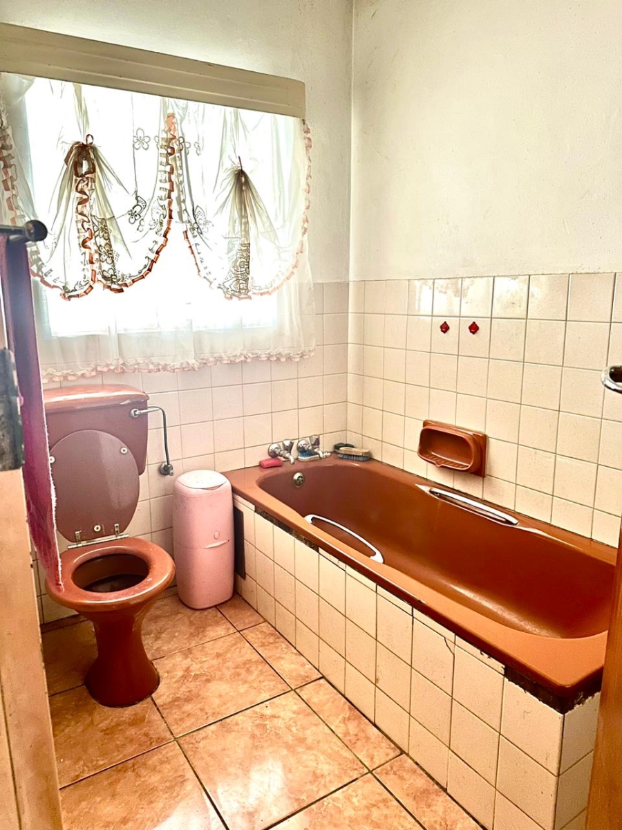 4 Bedroom Property for Sale in Pretoria North Gauteng