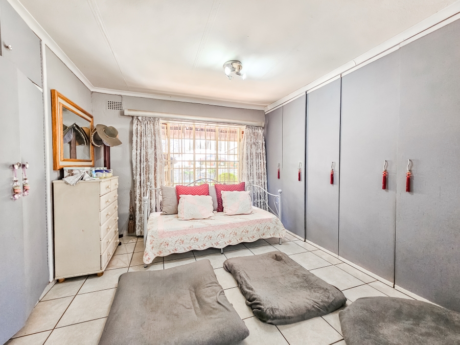 3 Bedroom Property for Sale in Hazeldean Gauteng