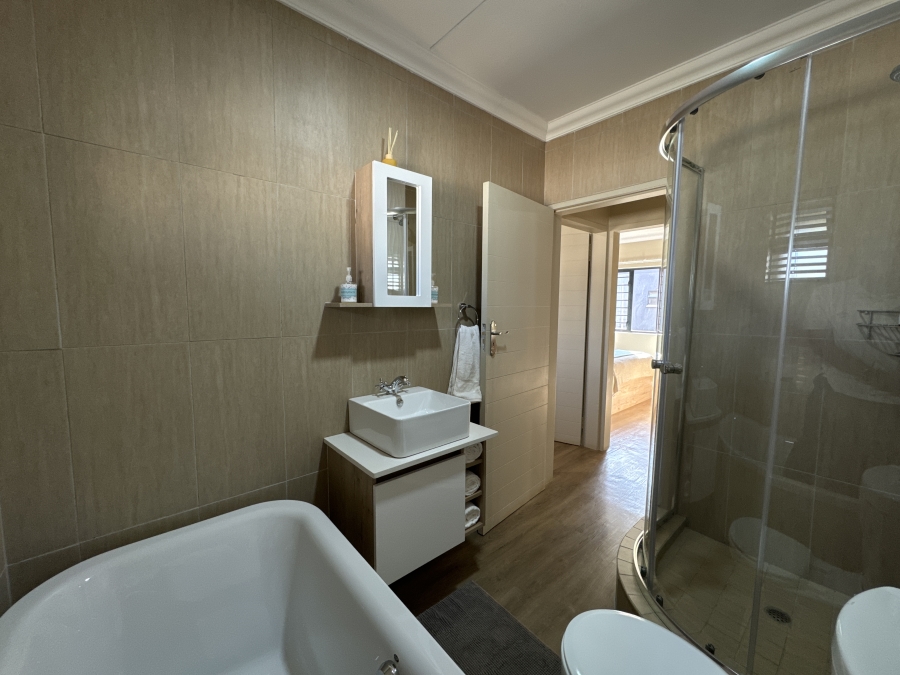 3 Bedroom Property for Sale in Roodepark Eco Estate Gauteng