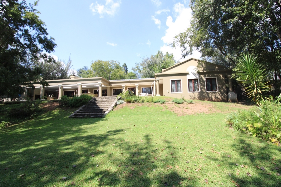 8 Bedroom Property for Sale in Rivonia Gauteng