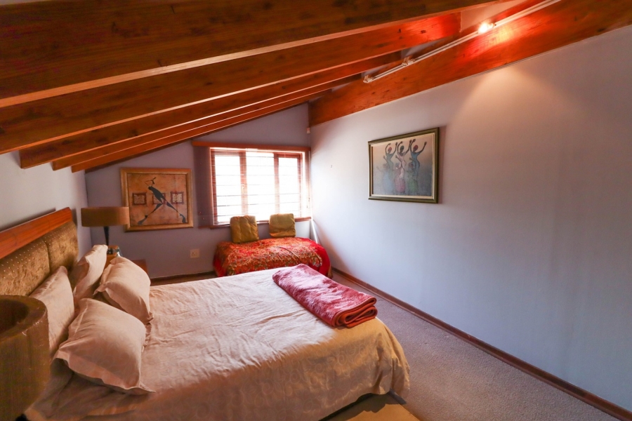 8 Bedroom Property for Sale in Rivonia Gauteng