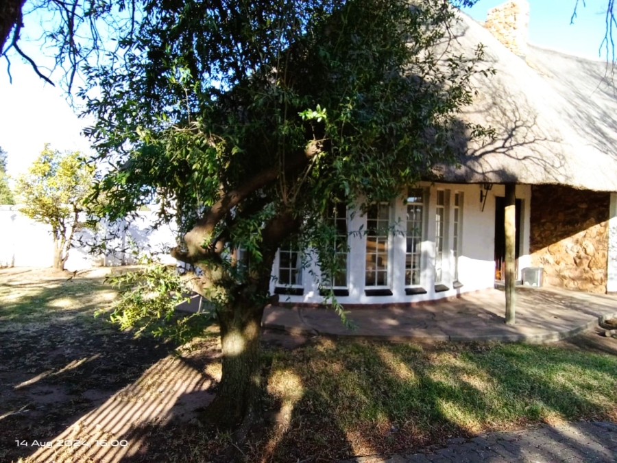 4 Bedroom Property for Sale in Jameson Park Gauteng