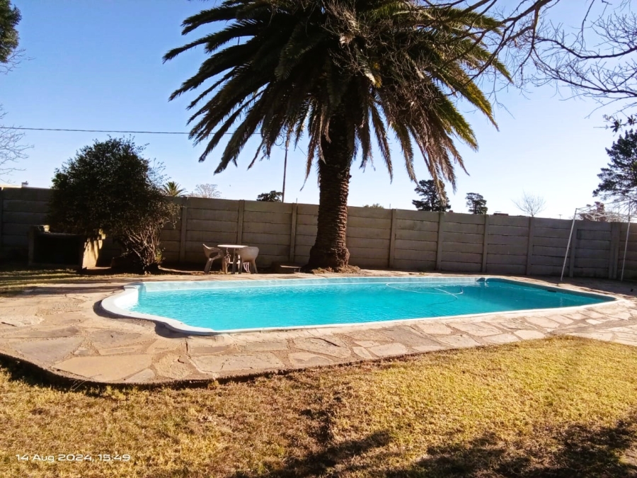 4 Bedroom Property for Sale in Jameson Park Gauteng