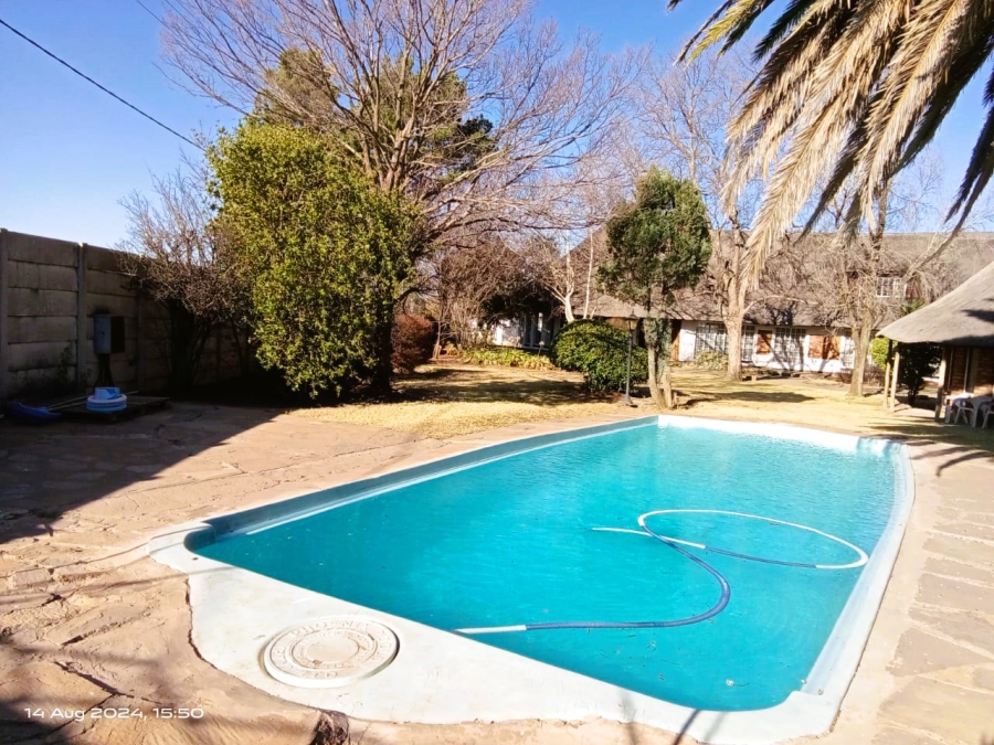 4 Bedroom Property for Sale in Jameson Park Gauteng