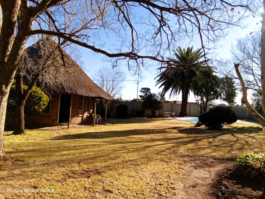 4 Bedroom Property for Sale in Jameson Park Gauteng