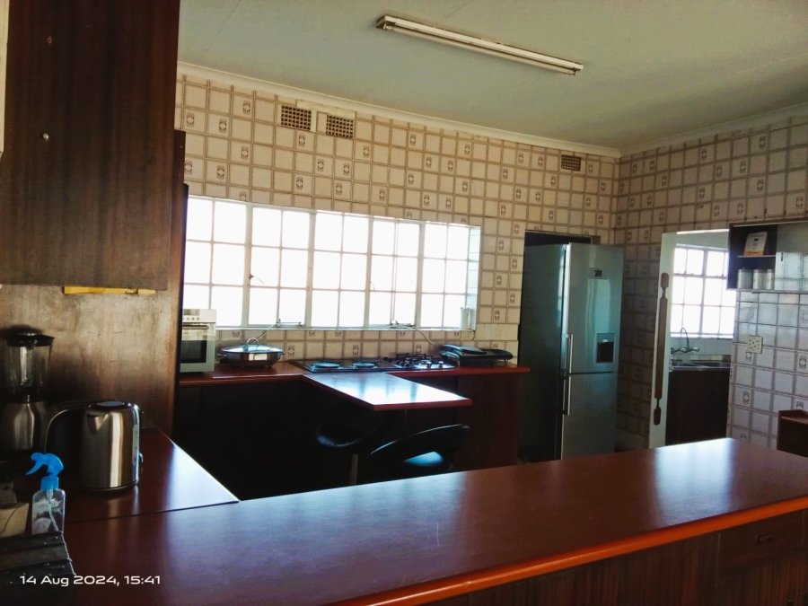 4 Bedroom Property for Sale in Jameson Park Gauteng