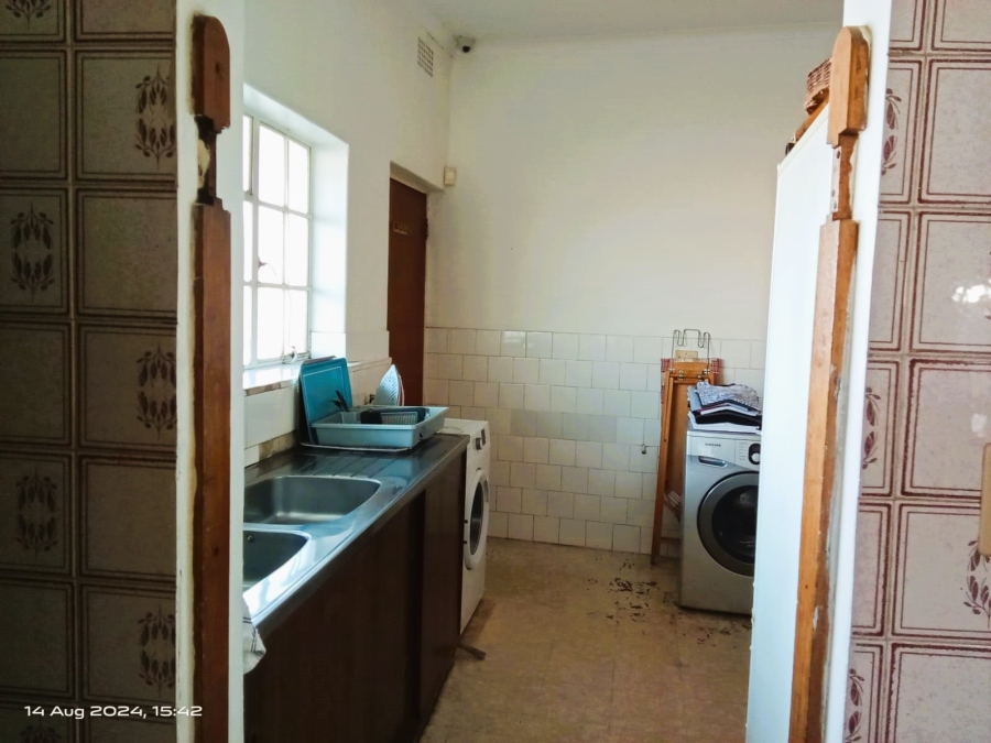 4 Bedroom Property for Sale in Jameson Park Gauteng