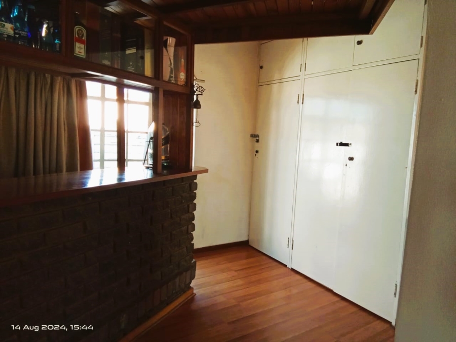 4 Bedroom Property for Sale in Jameson Park Gauteng