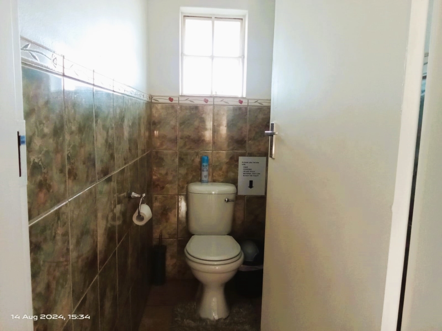 4 Bedroom Property for Sale in Jameson Park Gauteng