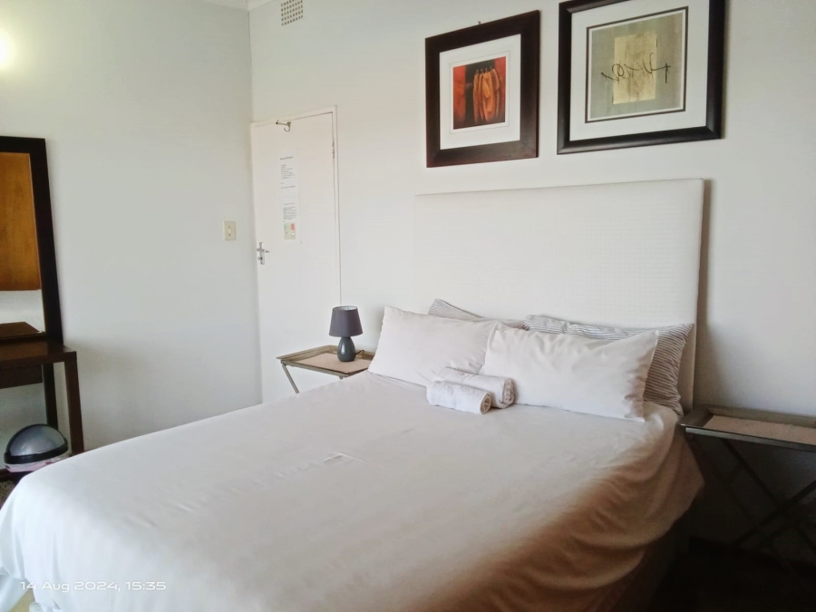 4 Bedroom Property for Sale in Jameson Park Gauteng