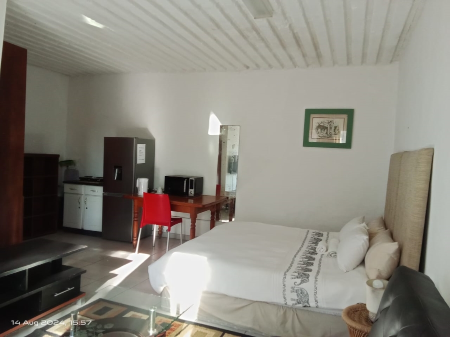 4 Bedroom Property for Sale in Jameson Park Gauteng