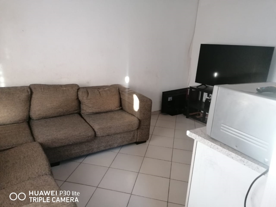 2 Bedroom Property for Sale in Mahube Valley Gauteng